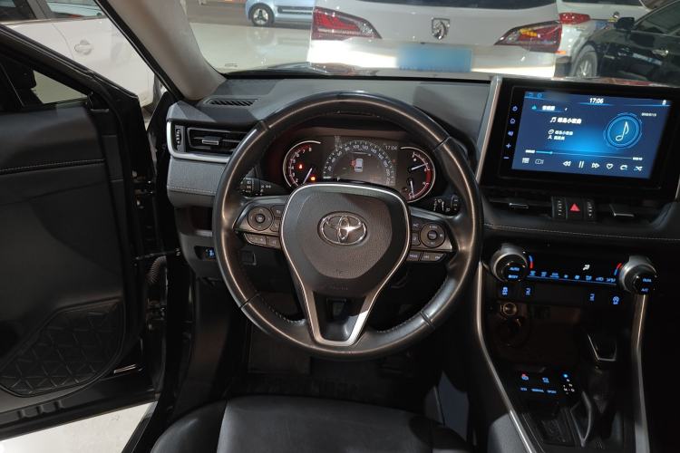 Used Toyota RAV4 2020 2.0L CVT Two-Wheel Drive Prestige Edition