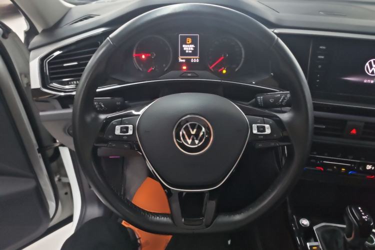 Used Volkswagen Tayron 2020 330TSI Two-Wheel Drive Luxury Smart Connectivity Version
