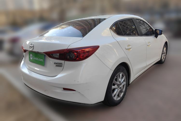 Used Mazda Mazda 3 Axela 2016 Sedan 1.5L Automatic Comfort Model