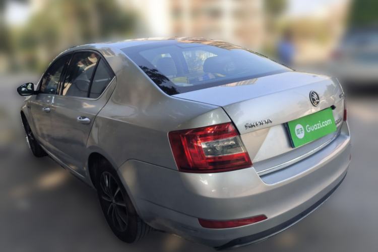 Used Skoda Octavia 2017 1.6L Automatic Smart Drive Edition
