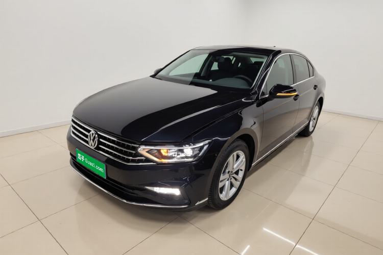 Used Volkswagen Magotan 2025 Zhongxiang Version 280TSI DSG Comfort Edition
