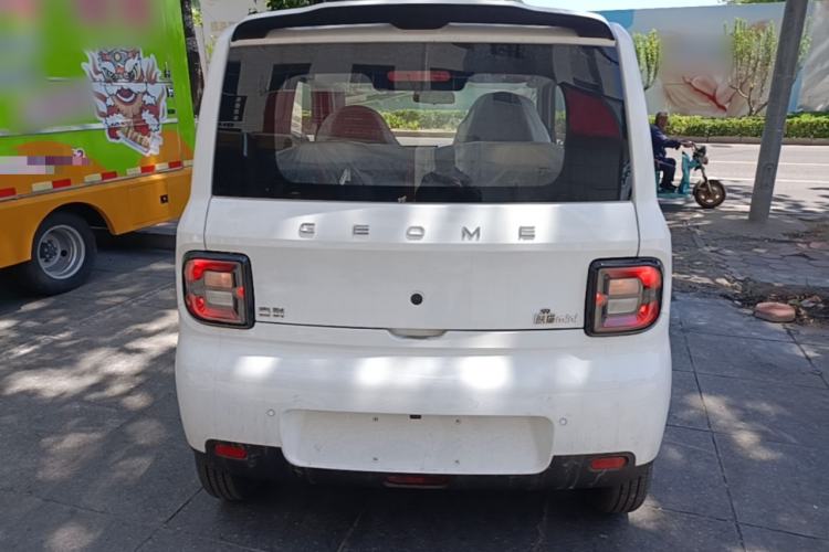 Used Geely Galaxy Panda 2025 210 km – Yuanqi Bear
