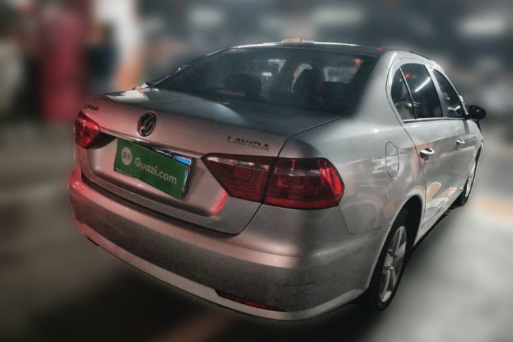 Used Volkswagen Lavida 2013 Revised Classic 1.6L Automatic Fashion Edition Rear Right 45 Deg