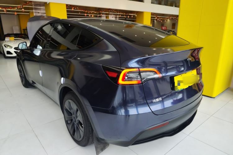 Used Tesla Model Y 2024 Rear-Wheel-Drive Version Exterior 2