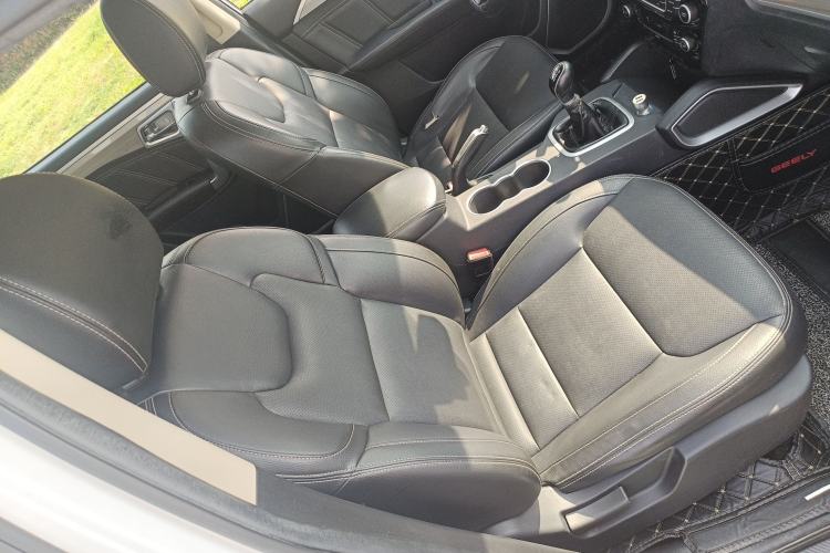 Used Geely Auto Vision X6 2016 1.8L Manual Luxury Model