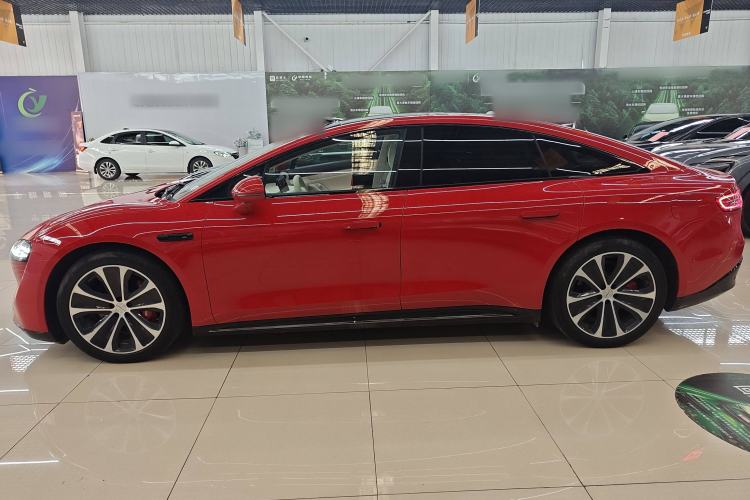 Used Hima Luxeed S7 2025 785 km Ultra