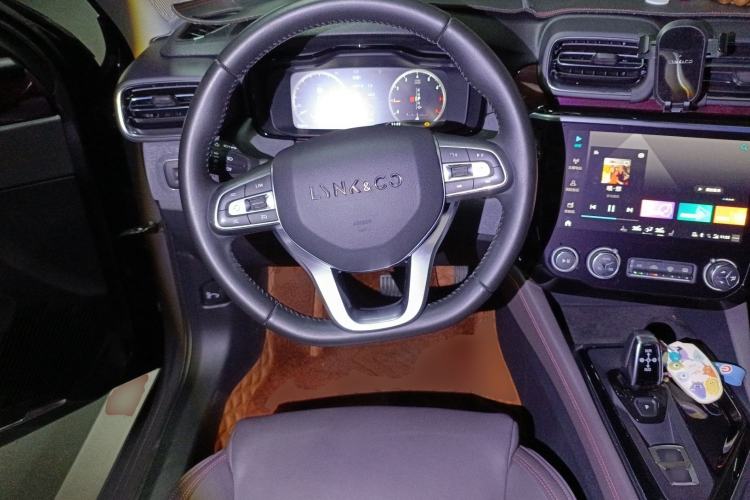 Used Lynk & Co 02 2019 High-Energy Edition 2.0T Automatic Two-Wheel Drive Shine Pro Edition China VI Standard
