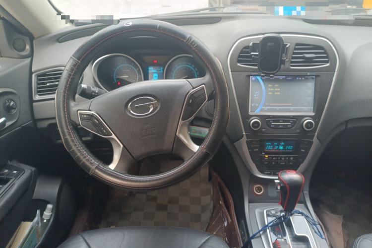 Used GAC Trumpchi GS5 2013 1.8T Automatic Two-Wheel Drive Elite Edition Steering Wheel