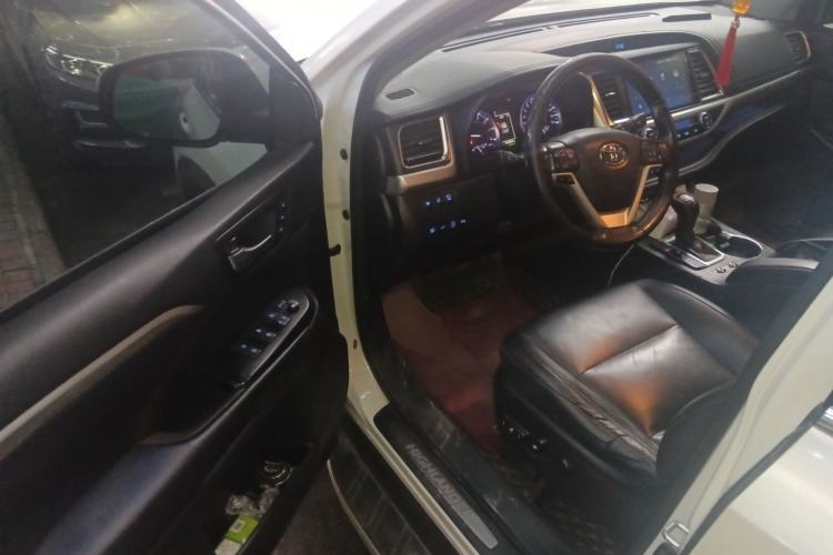 Used Toyota Highlander 2018 2.0T Four-Wheel Drive Ultimate Edition 7-Seater Emission Standard China V