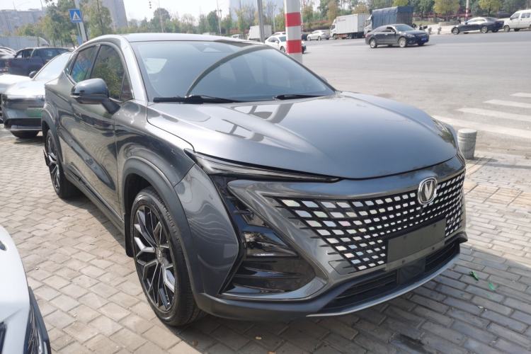 Used CHANGAN UNI-T 2022 1.5T Prestige Version Front Right 45 Deg