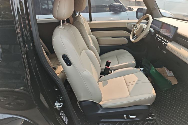 Used Baojun Spark 2023 Intelligent Premium Edition Right Front Seat