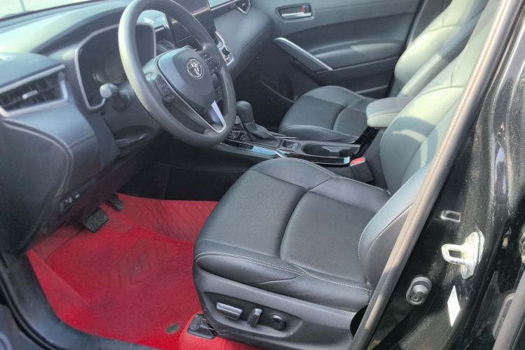 Used Toyota FRONTLANDER 2023 2.0L CVT Luxury Edition