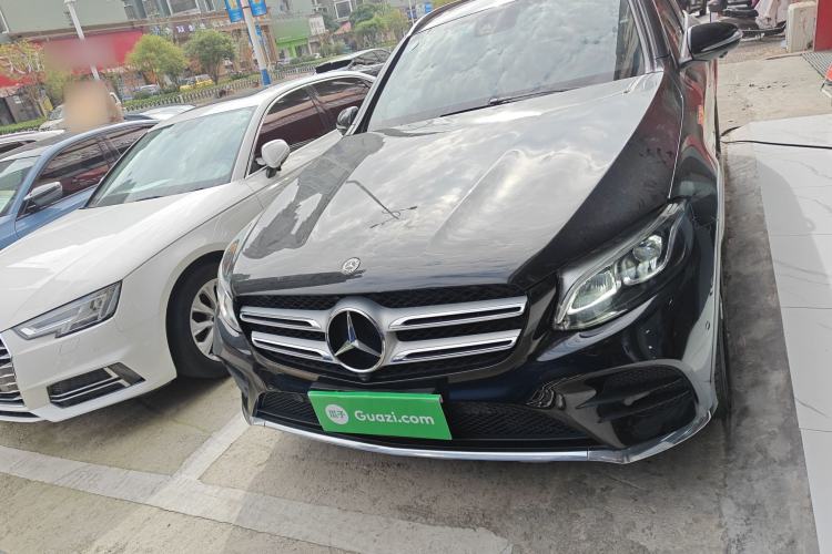 Used Mercedes-Benz GLC 2019 Facelift GLC 260 L 4MATIC Luxury Model
