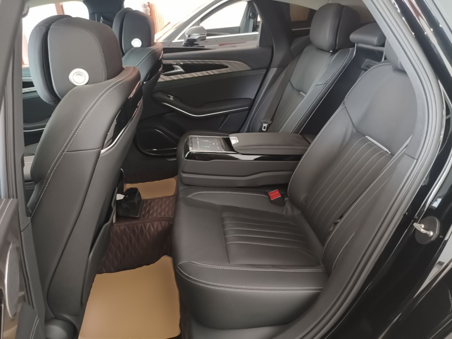 Hongqi H9 2022 2.0T Smart Connect Flagship Edition - Chinese Trim Xiang — снимка 20