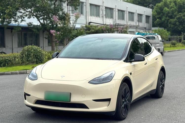 Used Tesla Model Y 2022 Rear-Wheel-Drive Version