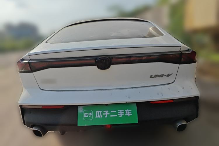 Used CHANGAN UNI-V 2022 1.5T Prestige Version
