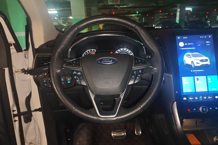 Used Ford Edge 2020 EcoBoost 245 Two-Wheel Drive Titanium 7-Seater
