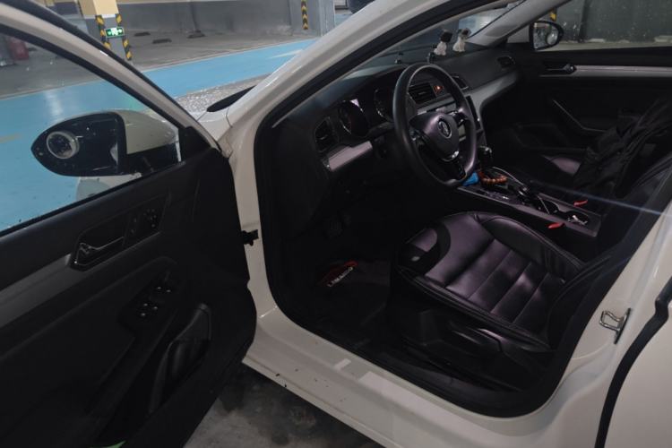 Used Volkswagen Lamando 2017 230TSI DSG Fashion Edition