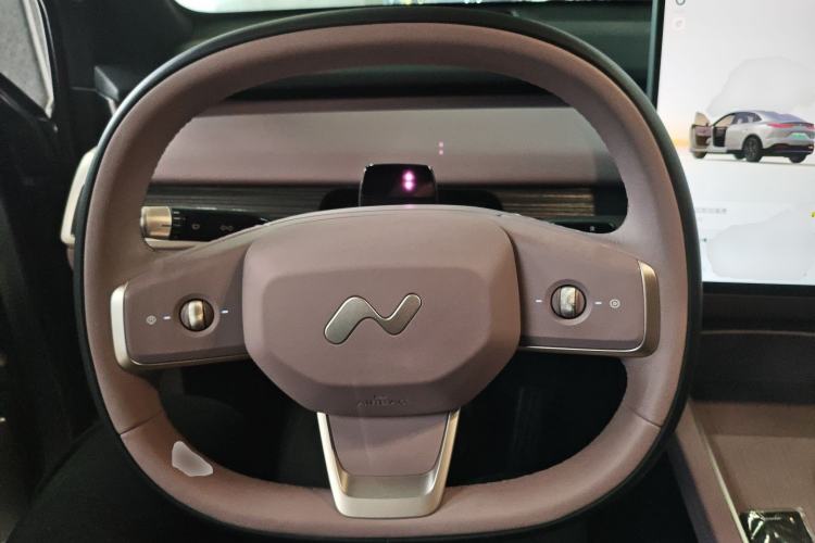 Used ONVO L60 2024 60 kWh Rear-Drive Version Steering Wheel