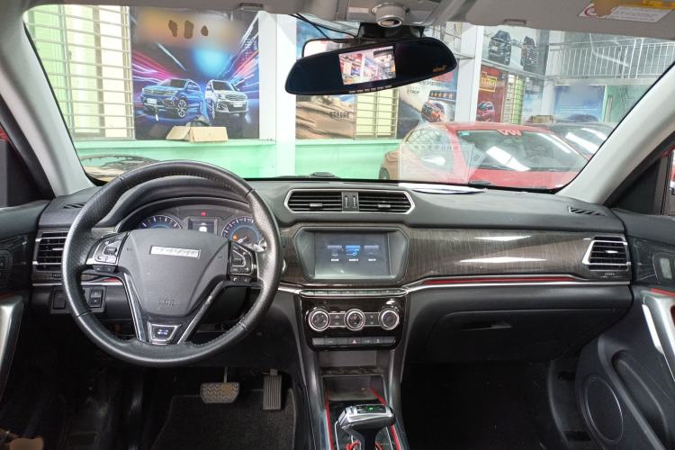 Used Haval H2 2018 Blue Label 1.5T Dual-Clutch Two-Wheel-Drive Elite Model