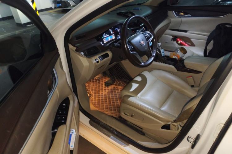 Used Cadillac XTS 2015 28T Comfort Model Driver Seat