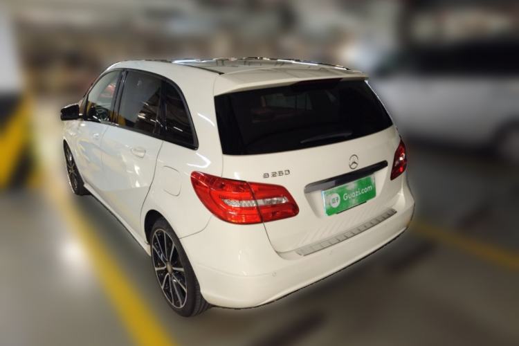 Used Mercedes-Benz B-Class 2013 B 260 Rear Left 45 Deg