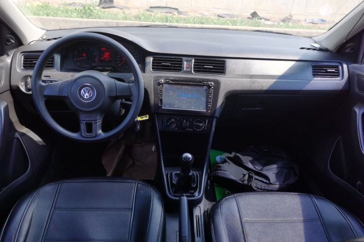 Used Volkswagen Santana 2013 1.4L Manual Fashion Edition