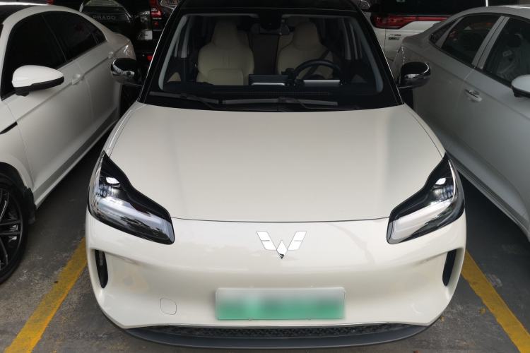Used Wuling Bingo PLUS 2024 401 km Range 5-Seater Version Front