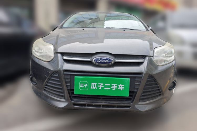 Used Ford Focus 2012 Sedan 1.6L Manual Comfort Model
