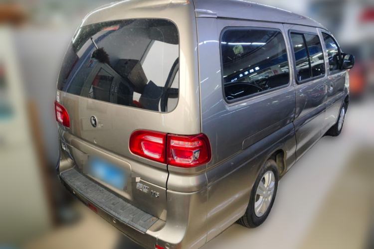 Used FORTHING Lingzhi 2022 M5L 2.0L Utility Model 7 Seats Rear Right 45 Deg