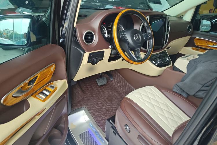 Used Mercedes-Benz Vito 2018 2.0T Business Version China VI Emission Standard Driver Seat