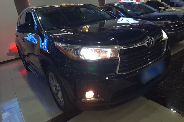 Used Toyota Highlander 2017 2.0T Four-Wheel Drive Luxury Edition 7 Seats