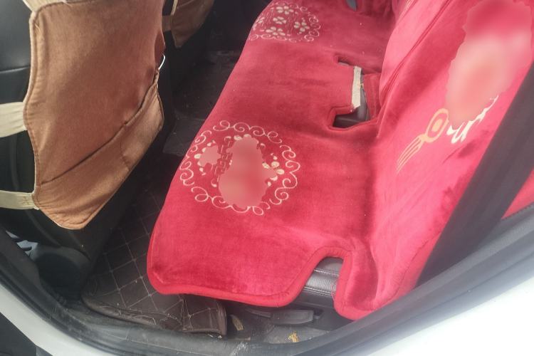 Used Hyundai Tucson 2015 1.6T Dual-Clutch Two-Wheel-Drive Smart Model Left Rear Seat