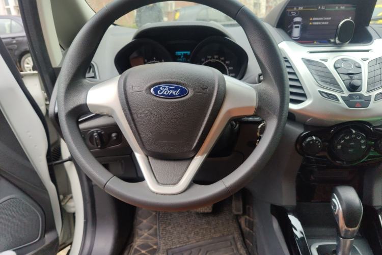 Used Ford EcoSport 2013 1.5L Automatic Fashion Model
