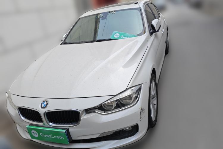 Used BMW 3 Series 2016 320Li Ambition Model
