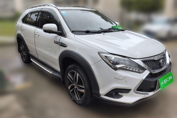 Used BYD Tang New Energy 2015 2.0T Four-Wheel-Drive Flagship Model