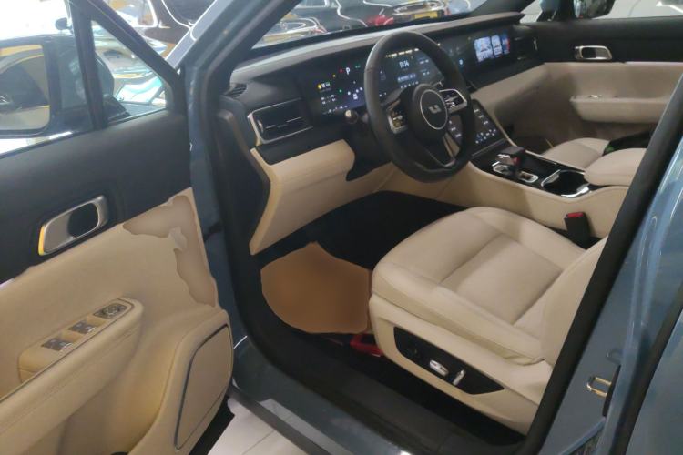 Used Li Auto ONE 2021 Extended-Range 6-Seater Version Interior 3