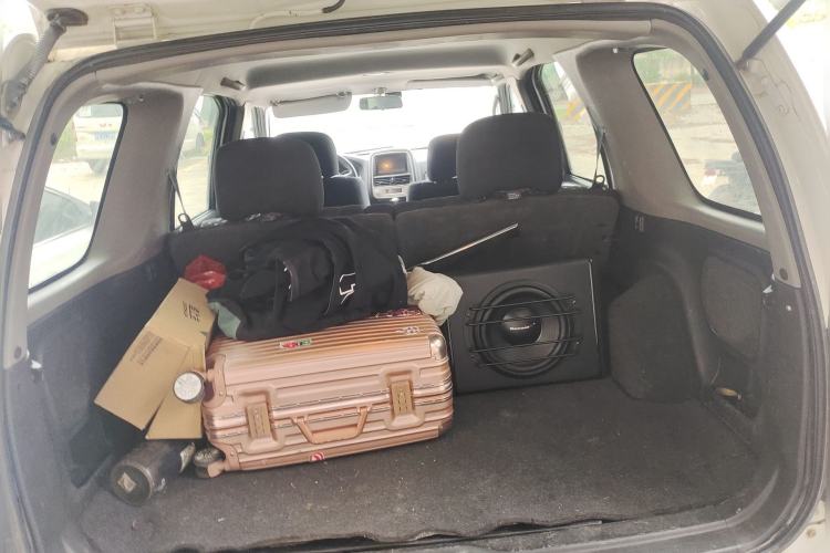 Used Nissan Paladin 2008 2.4L 4x4 Standard Edition Trunk