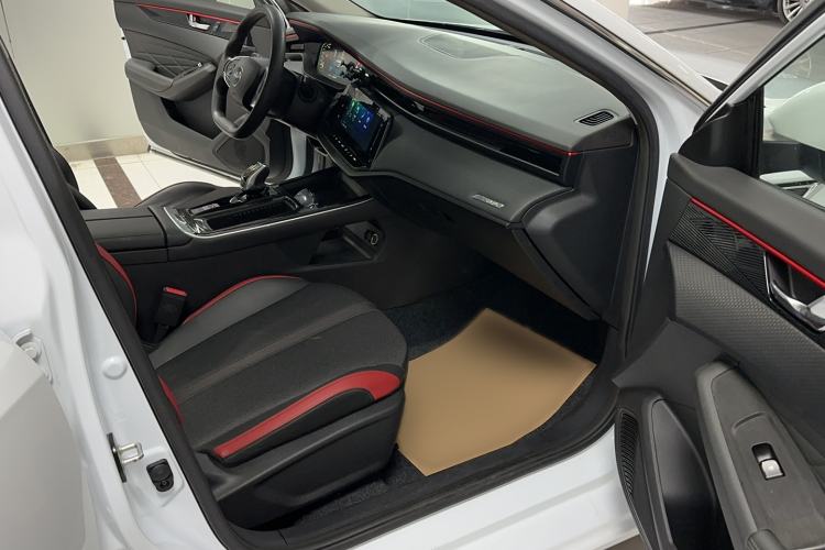 Used Dongfeng Aeolus Yixuan MAX 2023 1.5T Xingchi Edition
