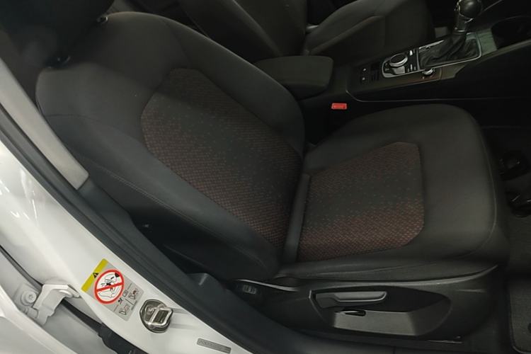 Used Audi A3 2020 Restyled Sportback 35 TFSI Entry-Level China VI Emission Standard