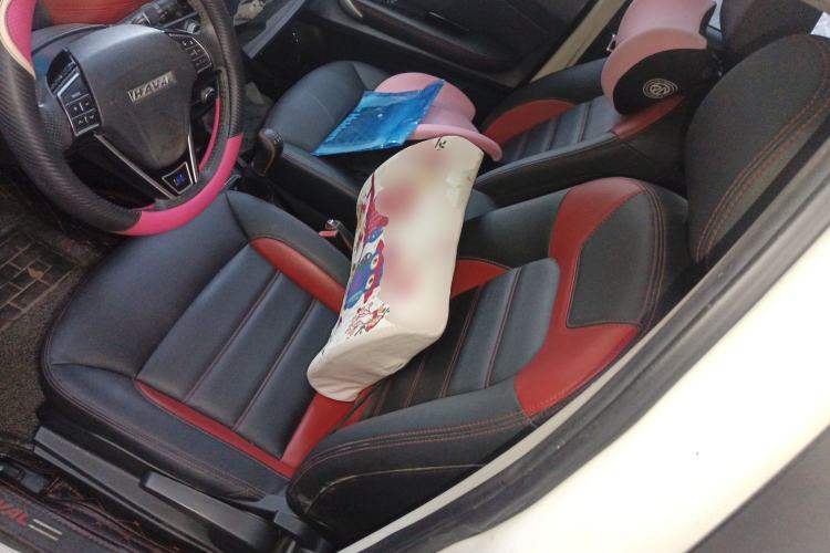 Used Haval H1 2016 Blue Label 1.5L Manual Luxury Model
