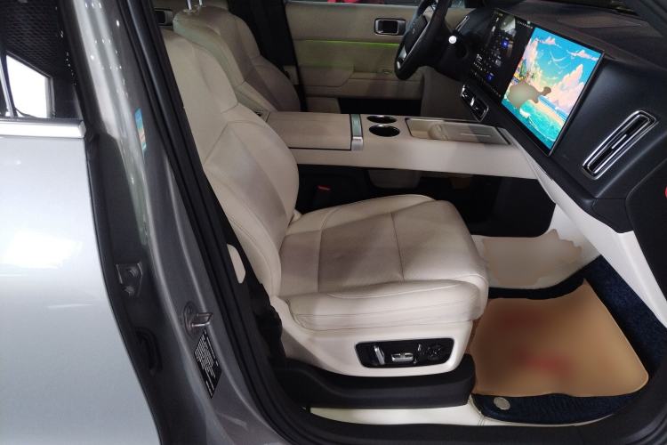 Used Li Auto L9 2022 Max model Right Front Seat