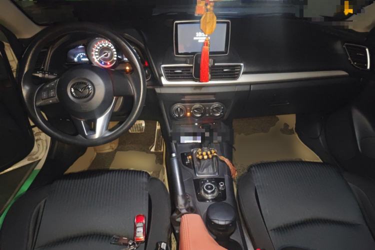 Used Mazda Mazda 3 Axela 2014 Sedan 1.5L Automatic Comfort Model