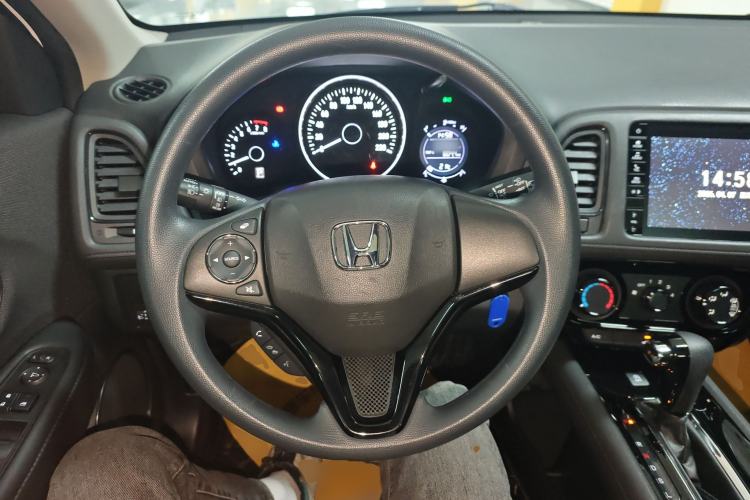 Used Honda Vezel 2020 1.5L CVT Pioneer Edition Steering Wheel