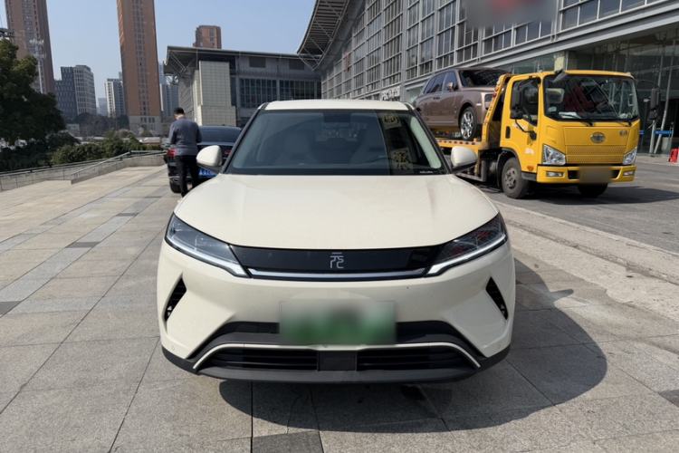 Used BYD Yuan UP 2025 Model 301KM Leading Version