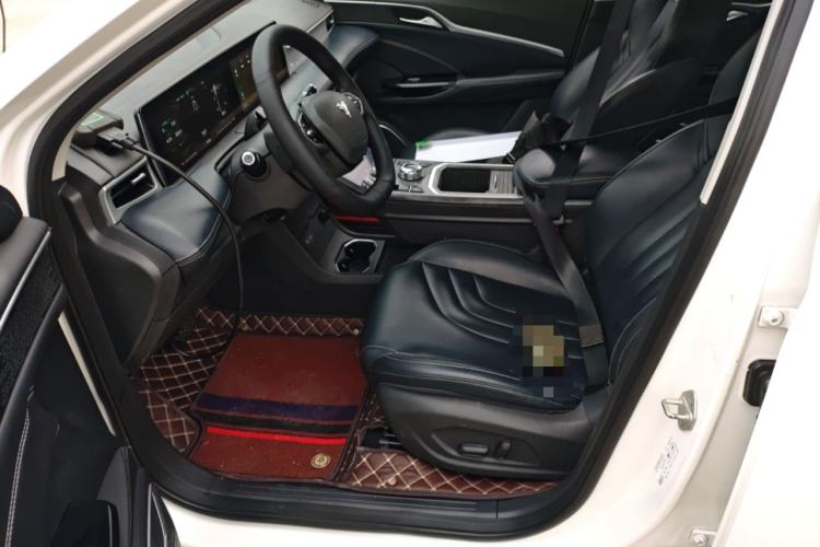 Used NETA U 2020 400 U-Create Left Front Seat