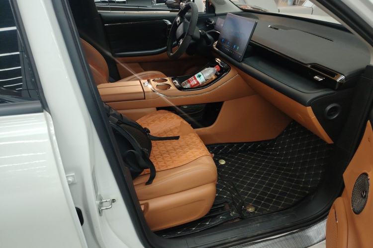 Used AION V 2024 Aion Tyrannosaurus 520 Smart Luxury Edition