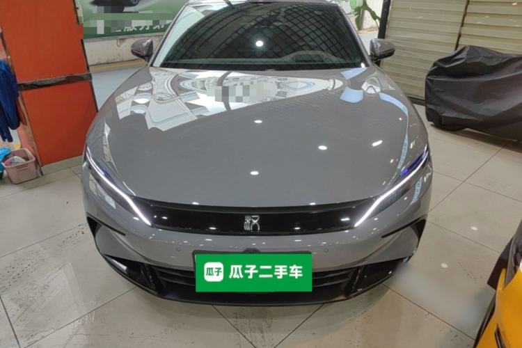 Used BYD Han 2025 DM-i Intelligent Driving Edition 125KM LiDAR Flagship Model
