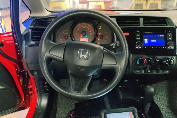 Used Honda Fit 2016 1.5L LX CVT Comfort Model Steering Wheel