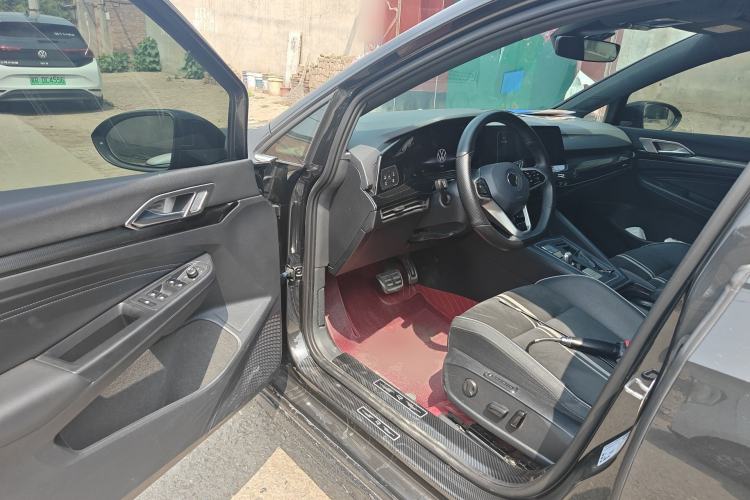 Used Volkswagen Golf 2021 280TSI DSG R-Line Driver Seat